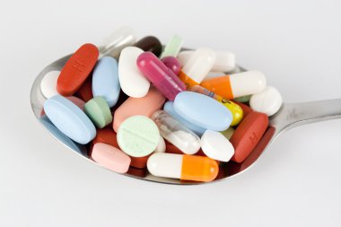Loeffel voller Pillen
