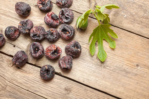 Black dried figs — Stock Photo, Image