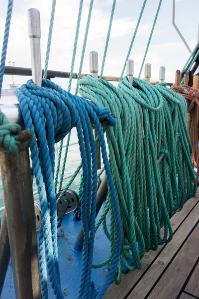 Éléments d'équipement d'un yacht — Photo