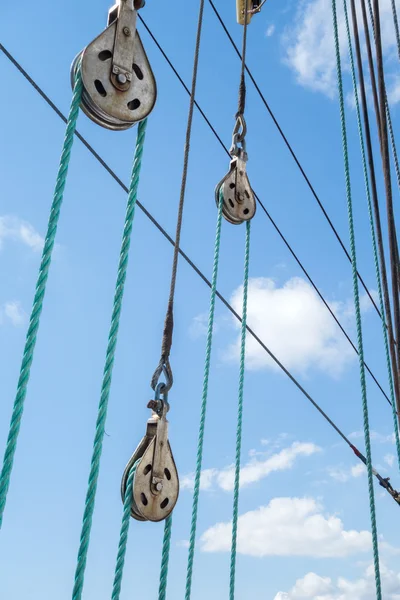 Elementos de equipamiento de un yate — Foto de Stock