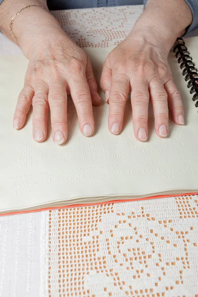 Língua braille — Fotografia de Stock