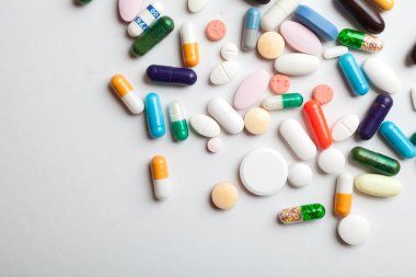 çeşitli ilaçlar