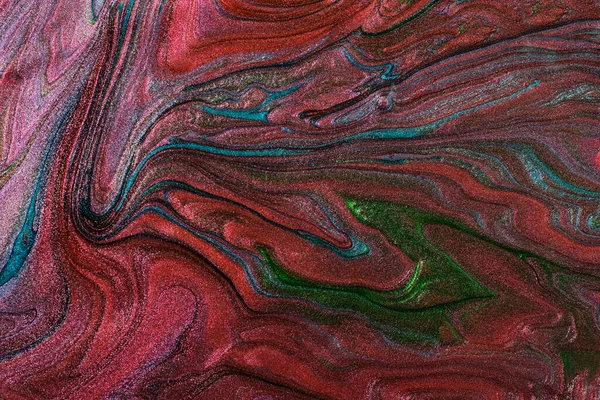 液体ネイルポリッシュの美しいシマー汚れ 緑と青の色 ストライプペイントテクスチャ 流体芸術技術のネイル漆の流れの背景 ミニマリズムコンセプト コピースペース 水平写真 — ストック写真