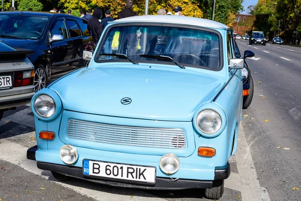 Bucarest Roumanie Octobre 2021 Trabant Bleu Vif Classique Allemand Stationné — Photo