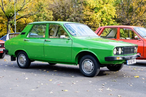 Bucareste Romênia Outubro 2021 Velho Vívido Carro Clássico Romeno Dacia — Fotografia de Stock