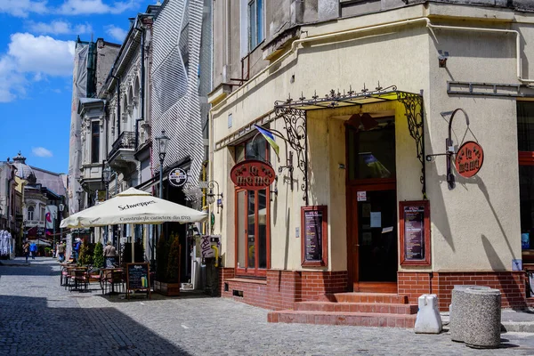 Бухарест Румыния Мая 2021 Года Старые Здания Барами Ресторанами Улице — стоковое фото