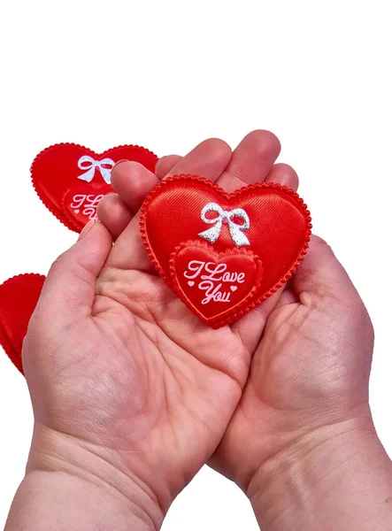 Женщина Держит Руках Декоративное Красное Сердце Надписью Люблю Тебя Белом — стоковое фото