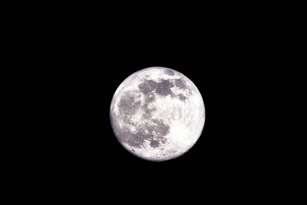 Luna piena primo piano nella notte senza cielo stellato — Foto Stock