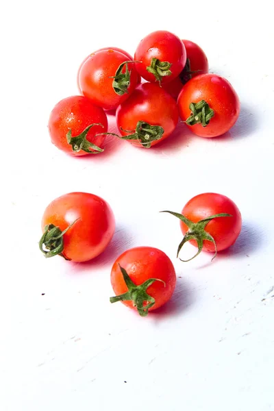 Group Cherry Tomatoes Ripe Organic Tomatoes Light Background Vertical Photo — Stock Fotó