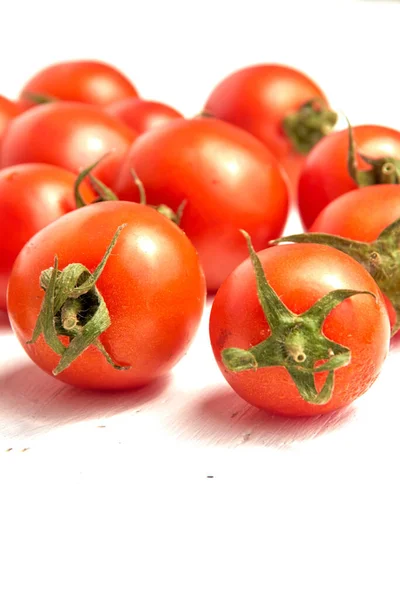 Group Cherry Tomatoes Ripe Organic Tomatoes Light Background Close Vertical — Stock Fotó
