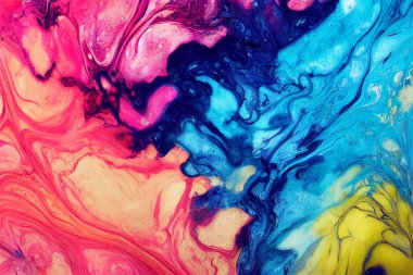 Alkol mürekkebi tekniği, pembe, mor ve sarı boya karışımı soyut akışkan sanat eserleri. Şeffaf mürekkep tabakaları çizgiler ve gradyanlar yaratır. Yaratıcılık patlaması