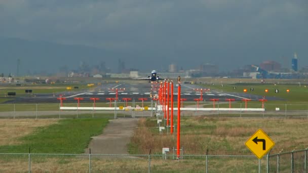 Avión despegando — Vídeos de Stock