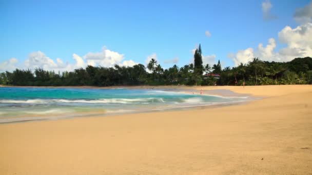 Belle plage time lapse clip 