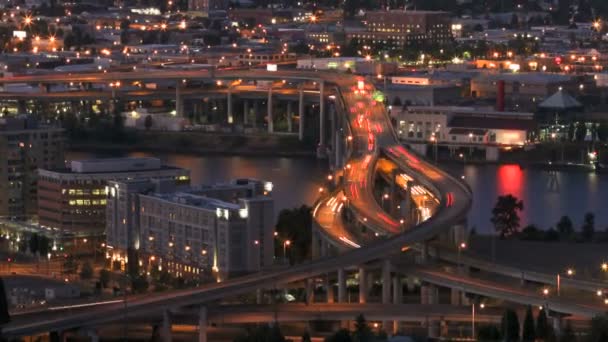 Panning time lapse of I-5 Marquam bridge — Stock Video