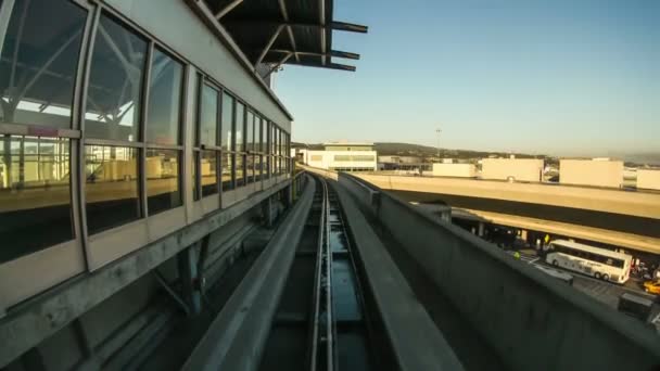 Passenger train around San Fran airport — Stock Video