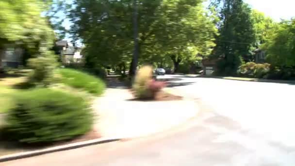 住宅在波特兰开车 — 图库视频影像