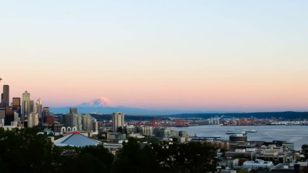 Panorama Seattle paisaje urbano lapso de tiempo de disparo — Vídeo de stock