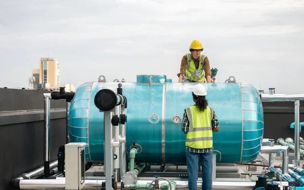 Two Professional Engineer Man Women Working Checking Maintenance Pipeline Construction Fotografia Stock