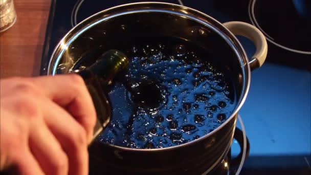 Male Hands Pour Black Oil Saucepan Boiling Black Oil Stove — Stock Video