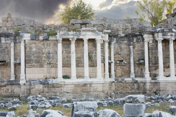 Monumentális Szökőkút Amely Része Ősi Város Side Antalya Törökország Szelektív — Stock Fotó