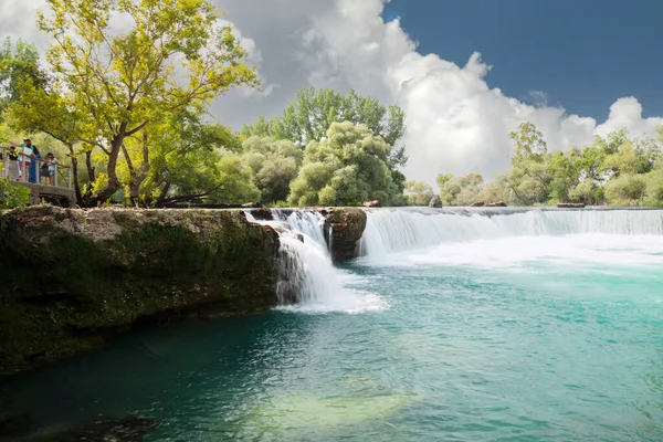 Manavgat Şelalesi Temiz Doğası Berrak Sularıyla Antalya Türkiye — Stok fotoğraf