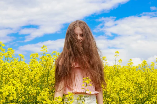 Childhood Happiness Concept Teenager Outdoors Girl Nature Lifestyle Cheerful Lightning — Stock Photo, Image