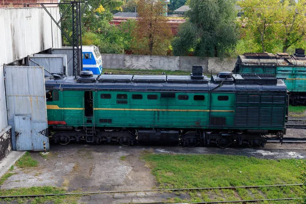 Потяг Локомотив Складі Вагона Залізниця Молдови Тло Копіювальним Простором Тексту — стокове фото