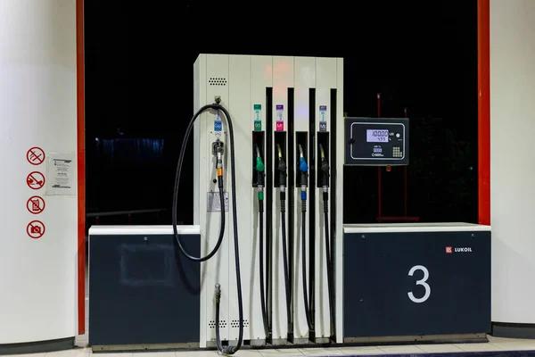 Diesel Benzinepompen Benzinestation Voor Transport Achtergrond Met Kopieerruimte Voor Tekst — Stockfoto