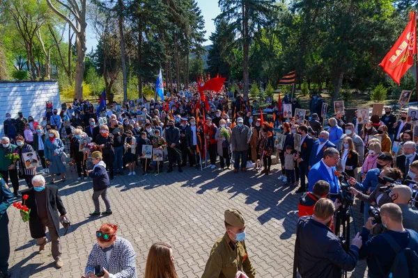 Emberek Ünnepélyes Felvonuláson Győzelmi Parádé Második Világháború Emlékére 2021 Május — Stock Fotó