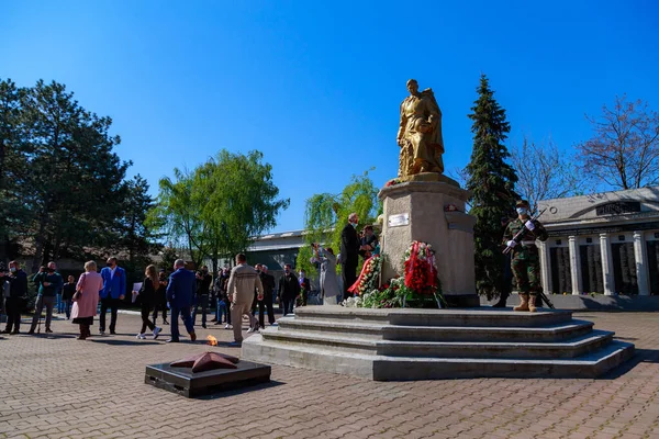 Des Gens Procession Solennelle Défilé Victoire Mémoire Seconde Guerre Mondiale — Photo