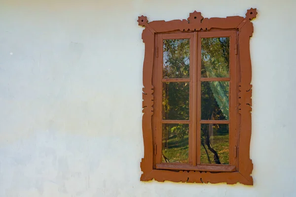 Old Antique Retro Vintage Authentic Wooden Window Rustic Moldovan House — Stock Photo, Image