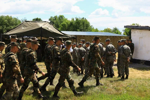 Στρατιώτες Του Εθνικού Στρατού Διαδήλωση Στρατιωτικών Ασκήσεων Ιουλίου 2020 Balti — Φωτογραφία Αρχείου