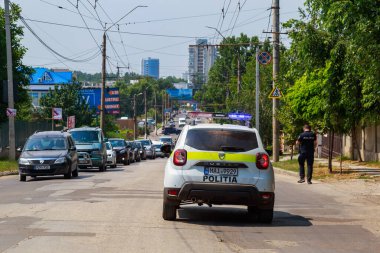 Polis arabası. Metin veya yazıtlar için kopyalama alanı olan bir arkaplan. İllüstrasyon başyazısı. 12 Temmuz 2021 Balti Moldova.
