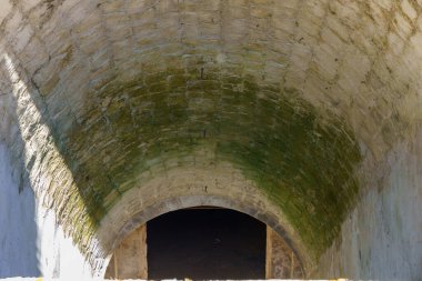 Antika mahzen ya da bodrum. Metin veya harf için kopyalama alanı olan arkaplan