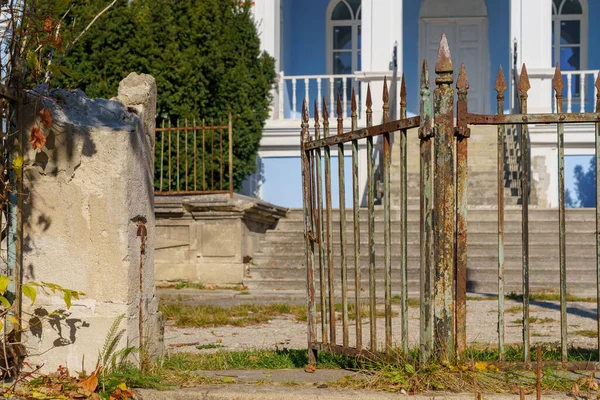 Altes Vintage Tor Eines Historischen Typischen Herrenhauses Hintergrund Mit Kopierraum — Stockfoto