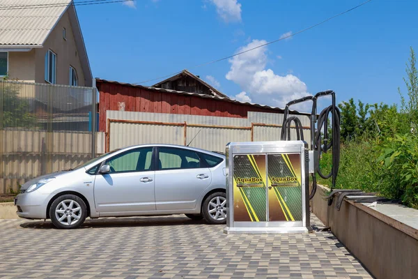 Aspirador Industrial Uma Lavagem Carro Cidade Moderna Fundo Com Espaço — Fotografia de Stock