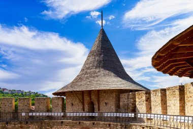 Turistlerin başlıca ilgi odağı Soroca kenti ve Moldova ülkesidir. 15. yüzyıl kalesi Stefan cel Mare tarafından inşa edildi. Moldova 'ya Hoşgeldiniz