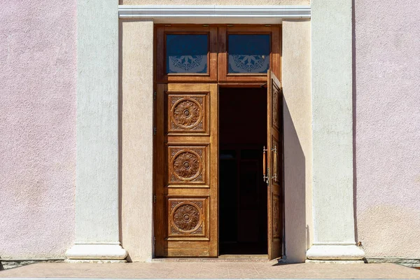 Alte Türen Als Konzeptionelles Symbol Hintergrund Mit Kopierraum Für Text — Stockfoto