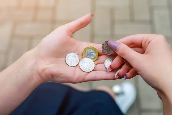 Female Hands Counting Coins Background Copy Space Text — Stock Photo, Image