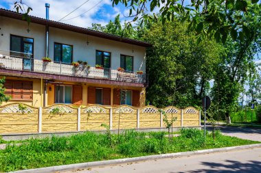 Çok katlı bir apartman dairesi. Metin için kopyalama alanı olan arkaplan