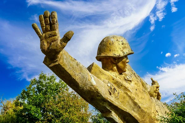 Élément Vieux Monument Soldat Arrêtez Concept Guerre Agression Arrière Plan — Photo
