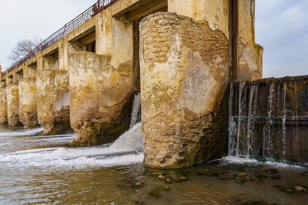 Old Abandoned Hydroelectric Power Station Small River Apocalyptic Background Copy — Stock Photo, Image