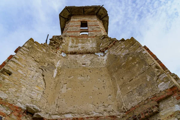 Antiguo Vintage Arruinado Torre Abandonada Ruinas Del Patrimonio Histórico Fondo —  Fotos de Stock