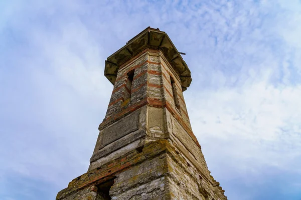 Velha Torre Abandonada Arruinada Ruínas Património Histórico Fundo Viagem Com — Fotografia de Stock