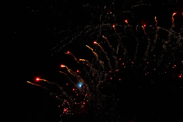 Fuegos Artificiales Muy Hermosos Contra Cielo Negro Con Espacio Copia —  Fotos de Stock