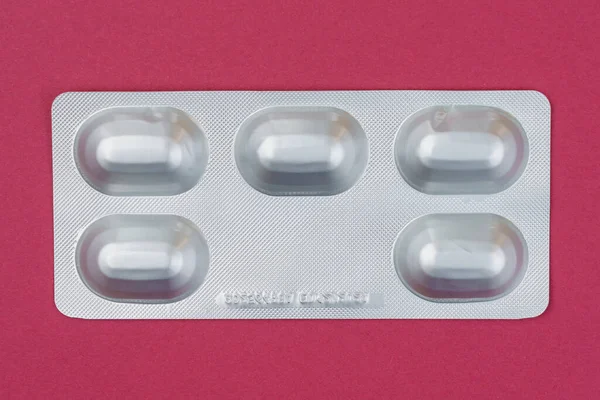 Blister Pack Five Tablets Pills Concept Five Working Days Burgundy — Stockfoto