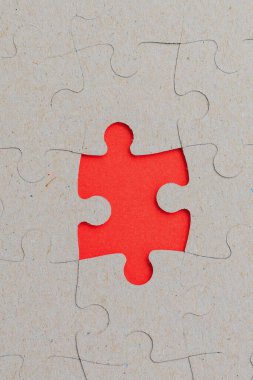 Tek elementi olmayan bulmacalar. Metin veya yazı için boşluk kopyala. Dikey resim.