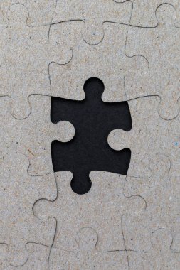 Tek elementi olmayan bulmacalar. Metin veya yazı için boşluk kopyala. Dikey resim.