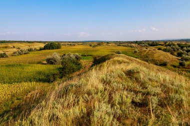 Doğu Avrupa 'nın dağlık doğası. Metin veya yazıtlar için kopyalama alanı olan arkaplan