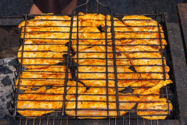 Close Carne Frango Grelhado Para Venda Festival Internacional Comida Rua — Fotografia de Stock